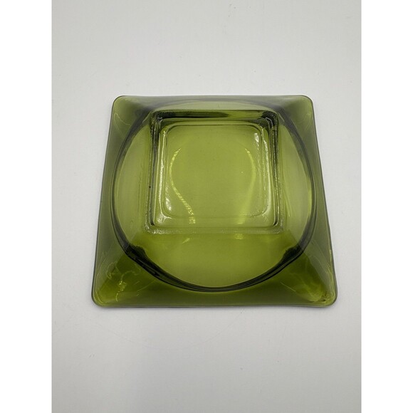VTG Anchor Hocking Square Emerald Green Glass Ashtray MCM with 4 Slots - Picture 2 of 3